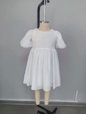 White puff sleeve dress
